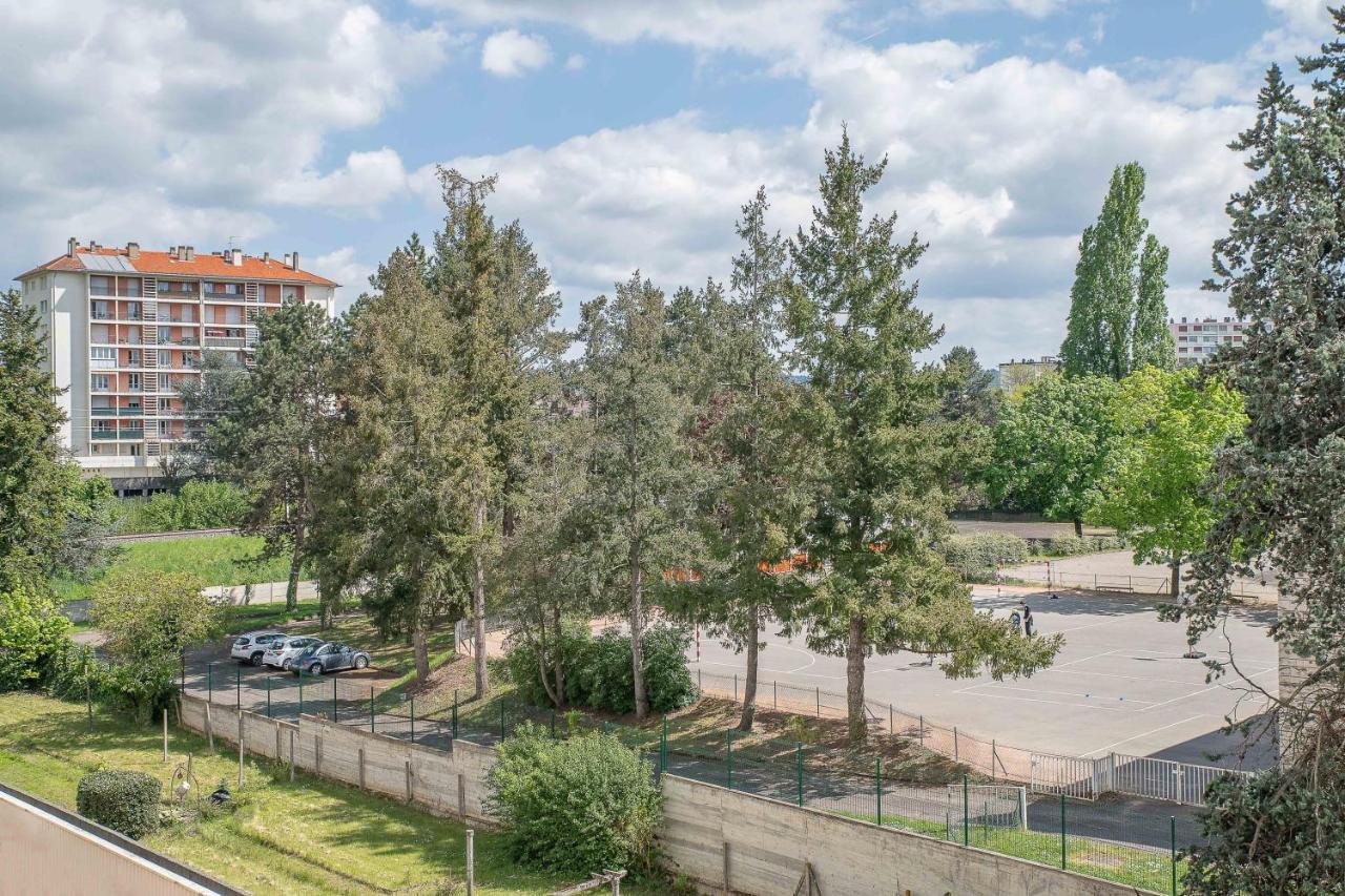 Le Raymond - Appartement Proche Du Centre Sportif, Des Rives De L'Allier Et Du Centre-Ville - Parking Βισύ Εξωτερικό φωτογραφία