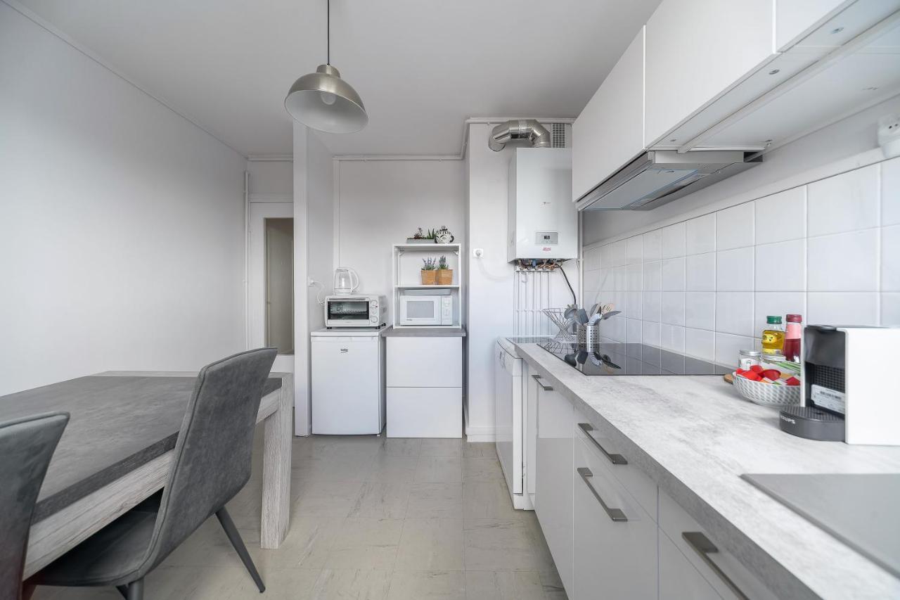 Le Raymond - Appartement Proche Du Centre Sportif, Des Rives De L'Allier Et Du Centre-Ville - Parking Βισύ Εξωτερικό φωτογραφία
